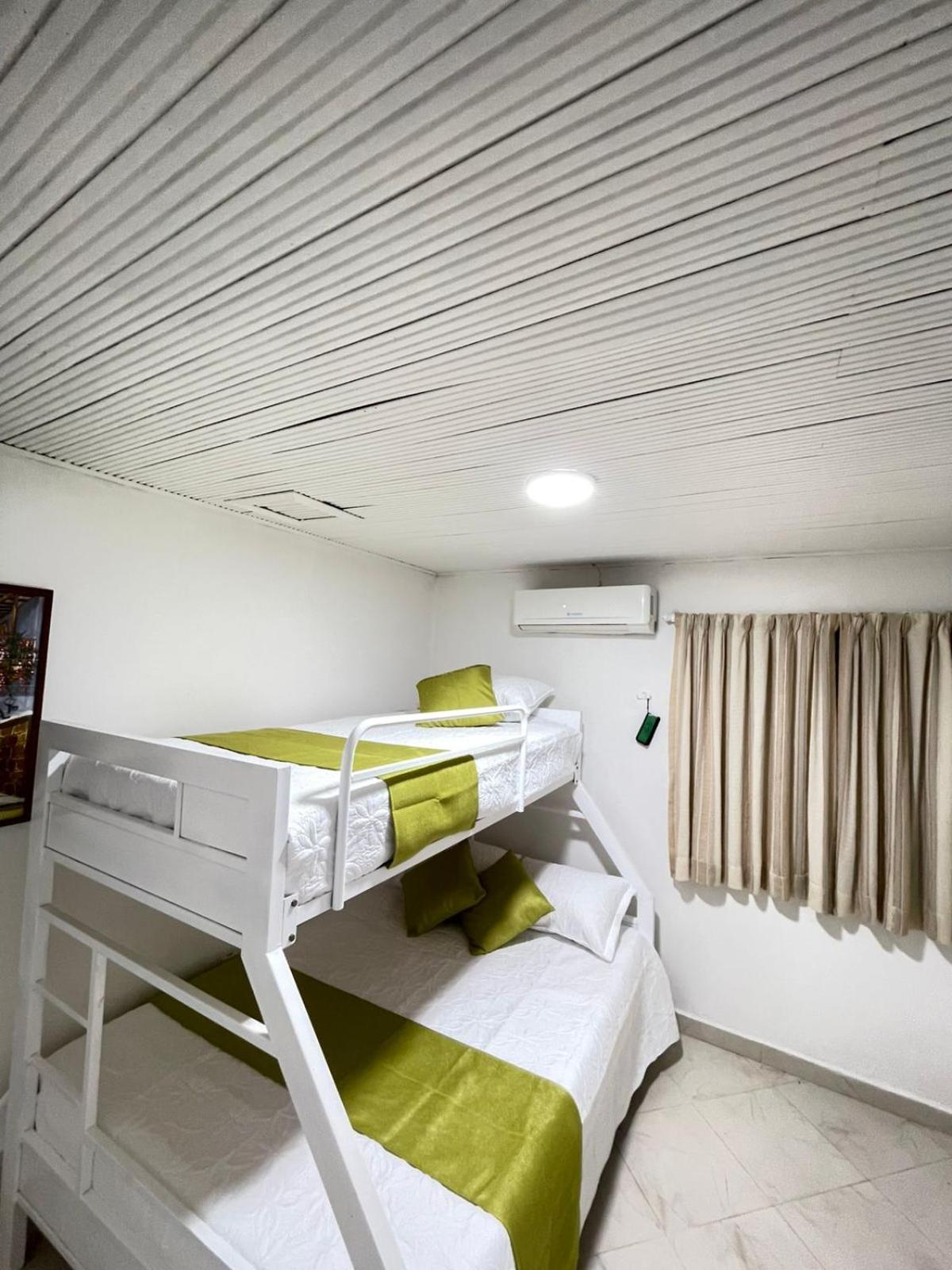 Casa Turística De Indias Bed and breakfast Cartagena